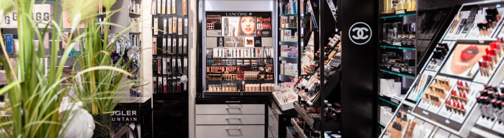 beautyprodukte werde angezeigt in einer Filiale
