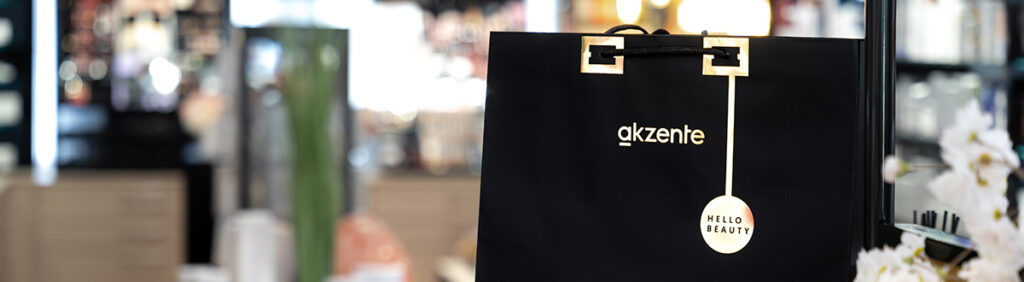 Einkaufstasche mit Akzente-Logo